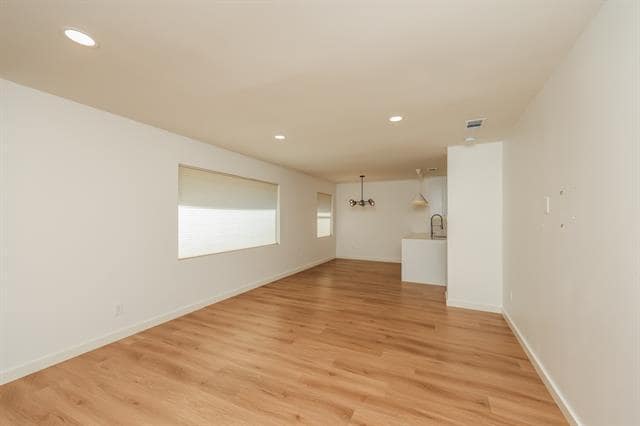 Building Photo - 6123 Woodcrest Ln