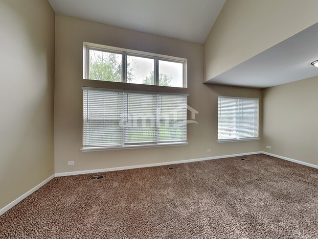 Building Photo - 2387 N Lancaster Ln