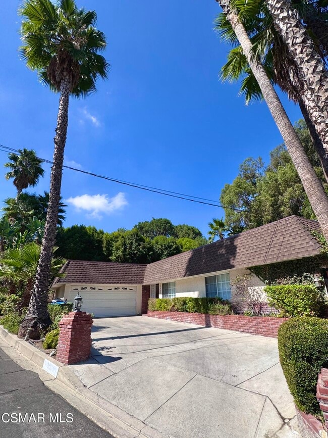 Primary Photo - 20445 Miranda St