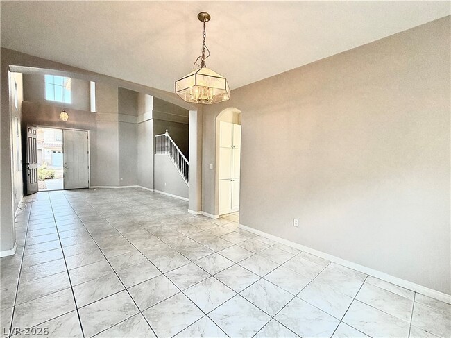Building Photo - 8917 Waltzing Waters Ct