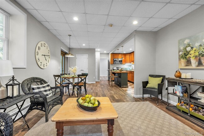 Building Photo - 22 Lauro Ridge Ct