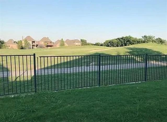 Building Photo - 1001 Golden Bear Ln