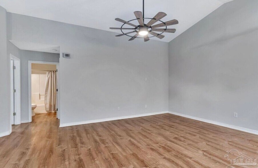 Building Photo - 6483 Heronwalk Dr