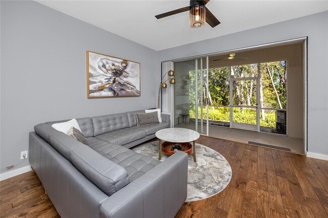 Building Photo - 3637 Country Pointe Pl