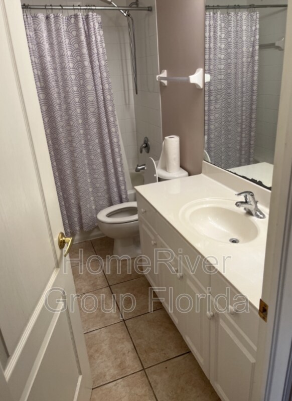 Building Photo - 12020 Rain Brook Ave