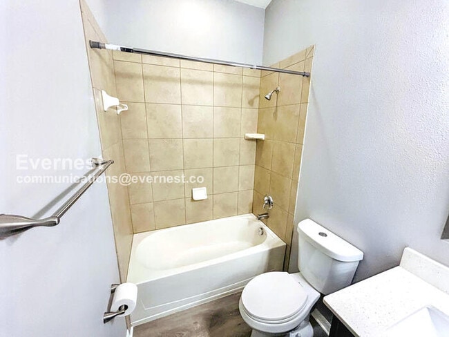 Building Photo - 6741 Boulder Run Loop