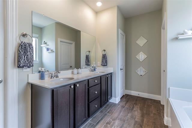 Building Photo - 11312 Culberson Dr