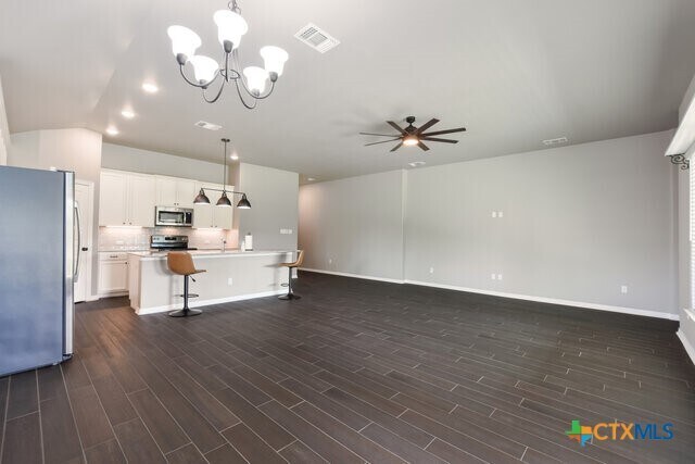 Building Photo - 1802 Rustic Manor Dr