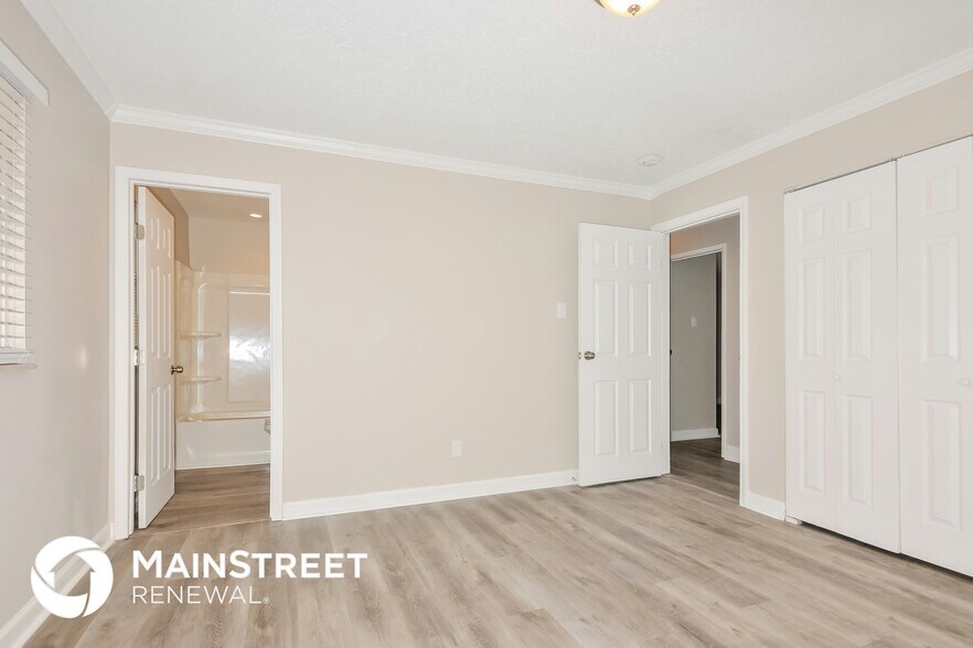 Building Photo - 2247 Foggy Bottom Dr