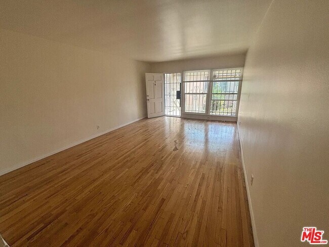 Building Photo - 4131 Palmwood Dr