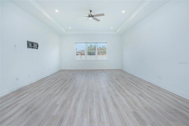 Building Photo - 12034 Sprite Ln