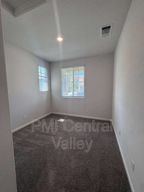 Building Photo - 349 Terra Mia Ave