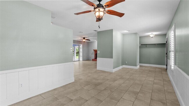 Building Photo - 5304 Rosecrest Cir