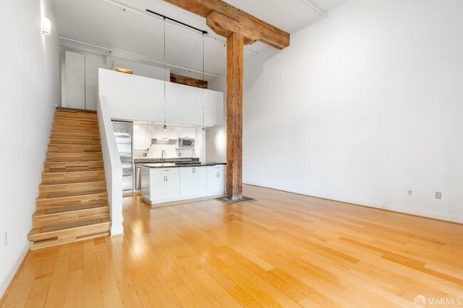 Building Photo - 400 Spear St
