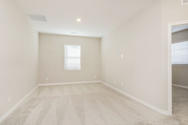 Building Photo - 832 Astra Peak St