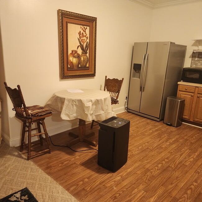 Building Photo - 337 Langshire Dr