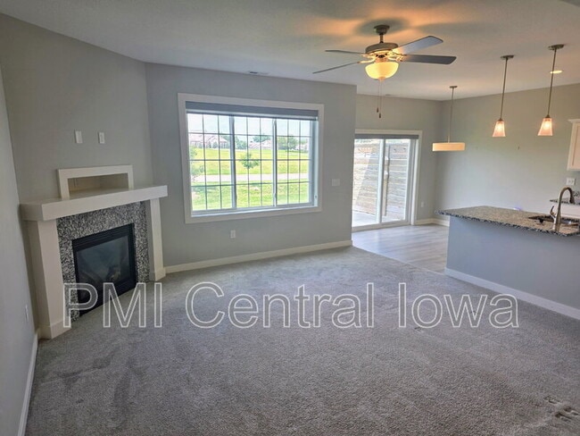 Building Photo - 9643 Turnpoint Dr