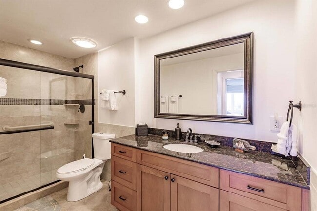 Building Photo - 1255 E Peppertree Dr