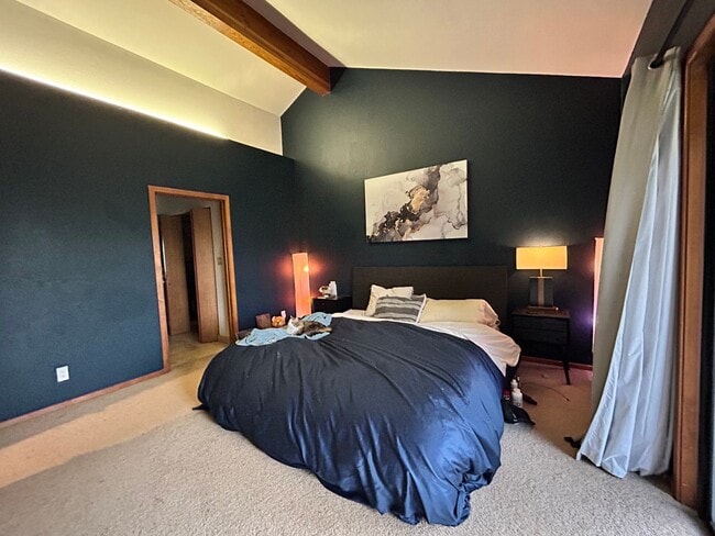 Building Photo - Spacious 2Bd/2.5Ba Luxury Loft-Style Condo...