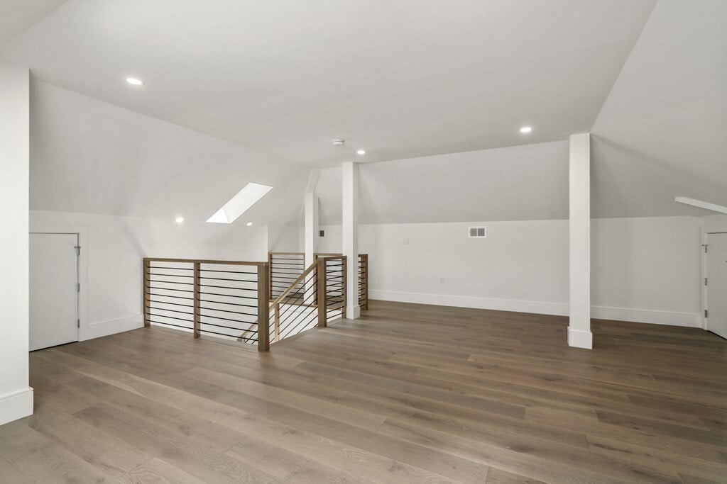 Building Photo - 55 Rosalie Rd