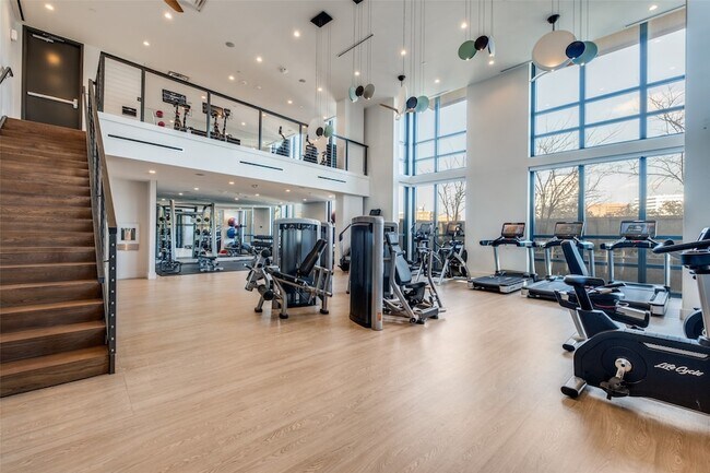 Building Photo - 3611 Congress Ave