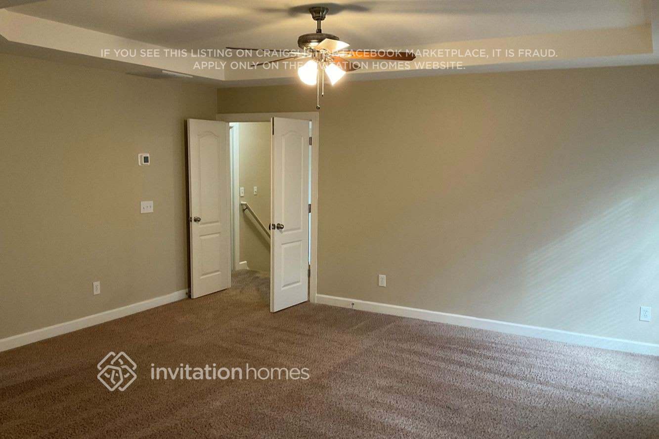Building Photo - 6302 Crosshall Pl