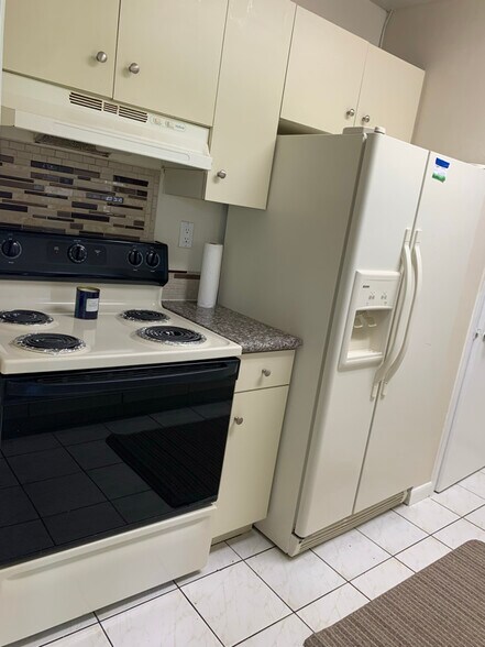 Building Photo - 11851 SW 208th St