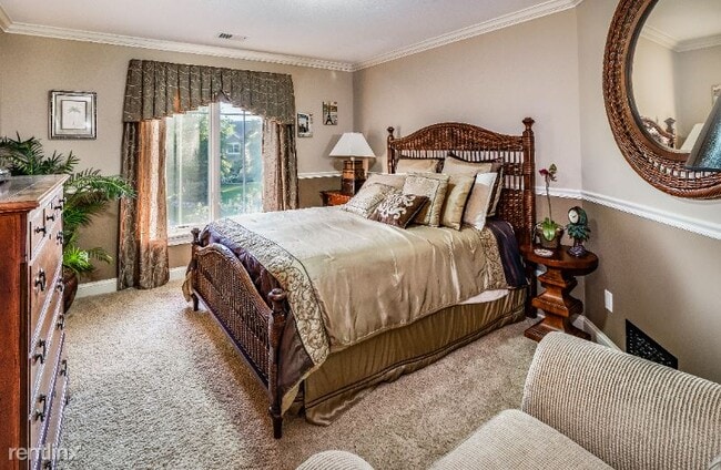 Building Photo - 4 br, 4.5 bath House - 2849 Aspen Lake Dr NE