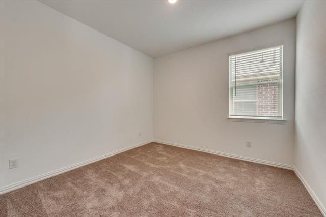 Building Photo - 1833 Lake Grove Dr