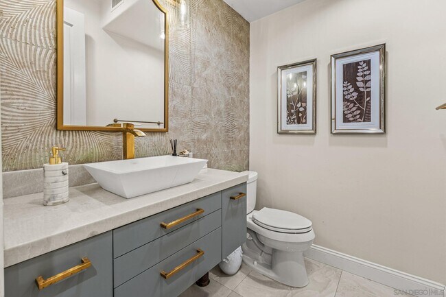 Building Photo - 6704 Rancho Lakes Ct