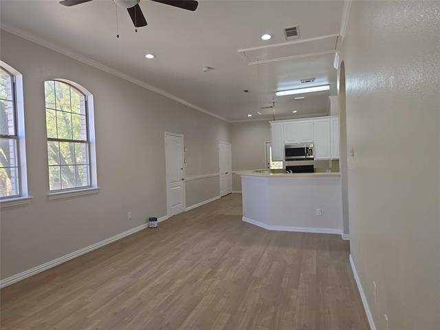 Building Photo - 1501 Cedar Elm Dr