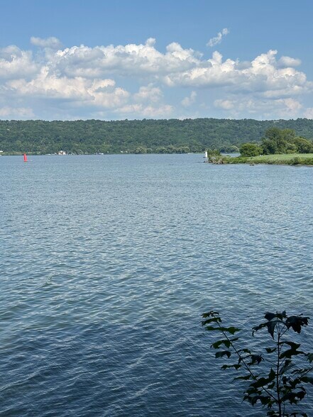 Building Photo - 835 Taughannock Blvd