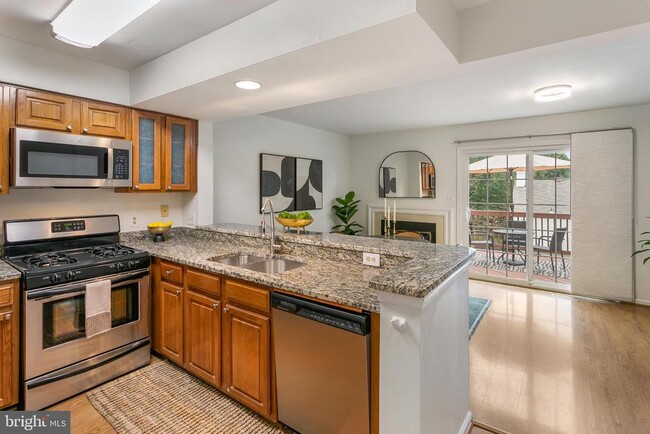 Building Photo - 6542 Cypress Point Rd