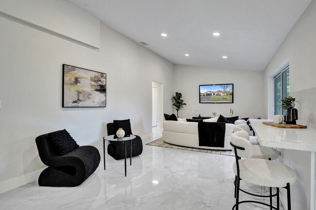 Building Photo - 2881 NW 98th Way