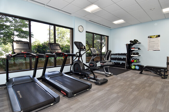 Fitness Room - 400 Madison St