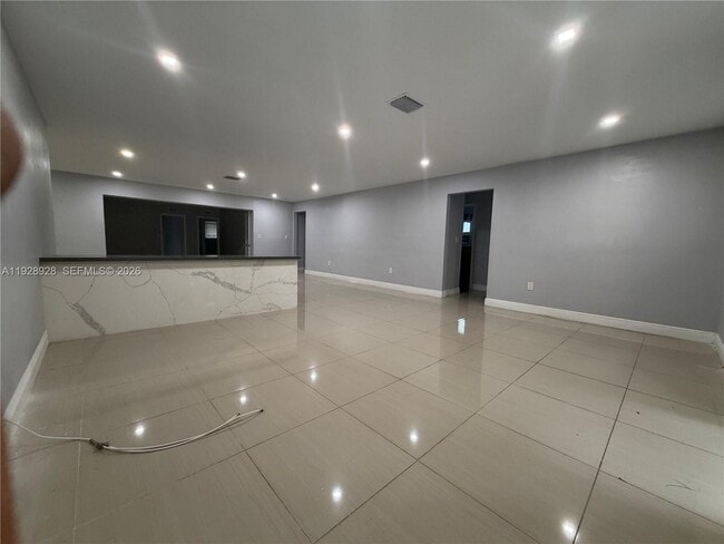 Building Photo - 45 NW 99th St