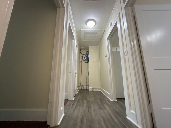 Building Photo - 1401 Kinderway &amp; 4300-4302 Wentworth -...