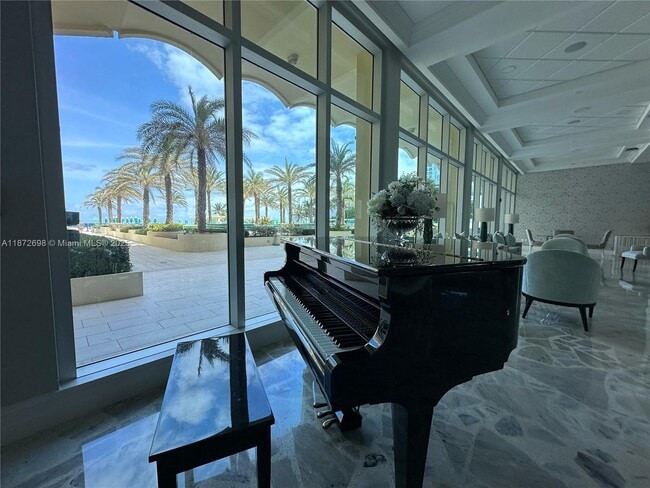 Building Photo - 2501 S Ocean Dr