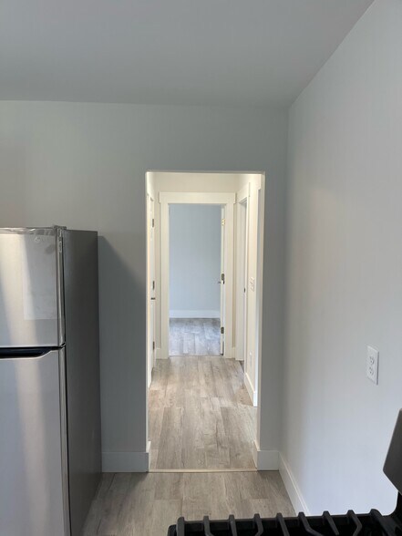 Kitchen Hall - 1238 Highway Ave