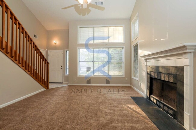 Building Photo - Room for Everyone (and Pets!) – 4BR/2BA in Covington