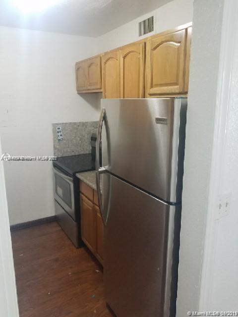 Building Photo - 2520 NW 39th Way