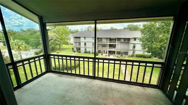 Building Photo - 6519 W Newberry Rd