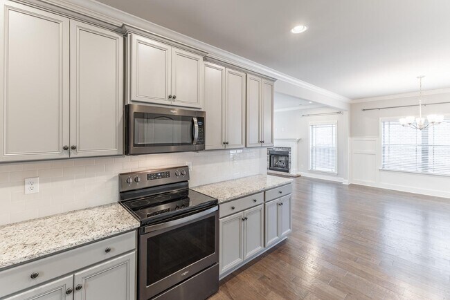 Building Photo - 30 Cypress Grove Ln SW