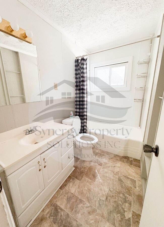 Building Photo - Madison Schools