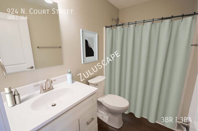 Building Photo - 924 N. Court Street-