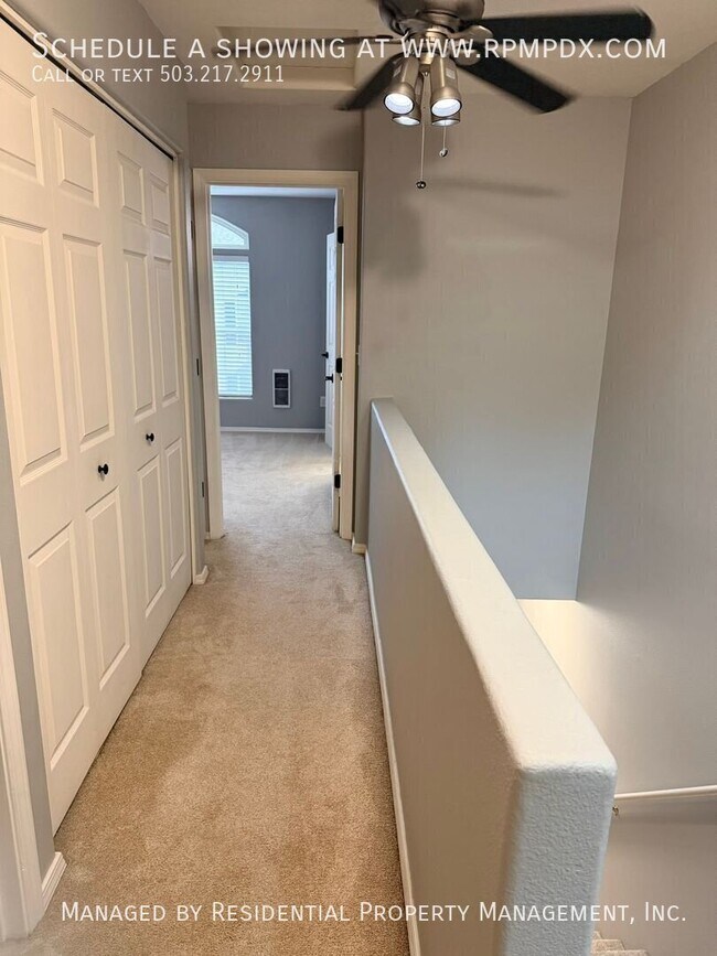 Building Photo - 14320 SW Cougar Ridge Dr