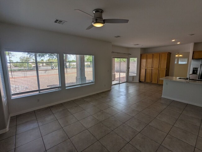 Building Photo - 1016 Royal Plum Ln