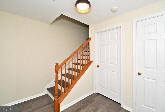 Building Photo - 1031 Balley Dr