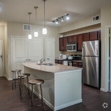 Building Photo - Platinum Castle Hills