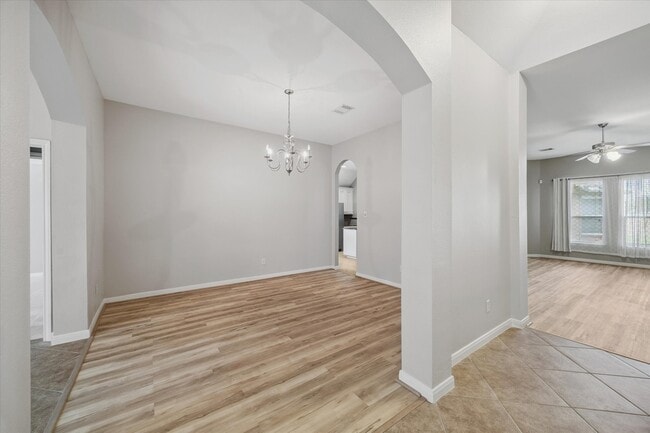 Building Photo - 14923 Barton Grove Ln